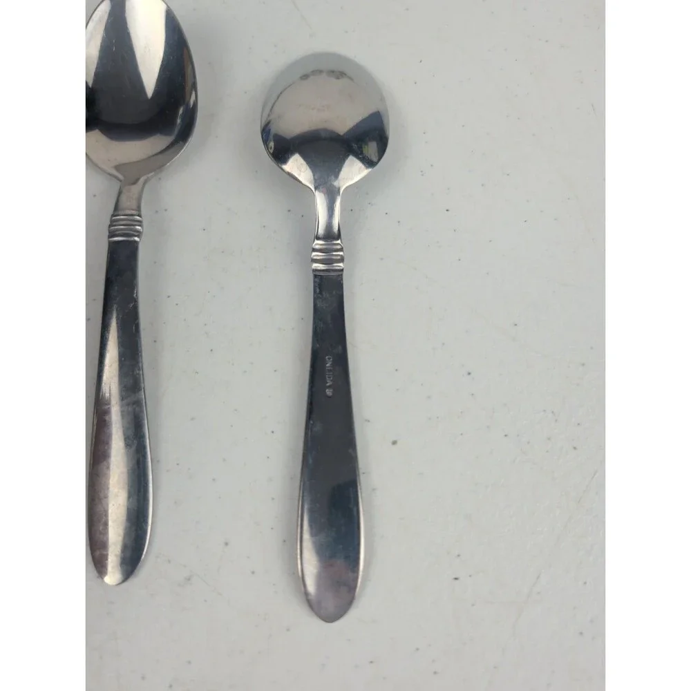Oneida Banbury Stainless Flatware Lot Of 4  Teaspoons 6-3/8